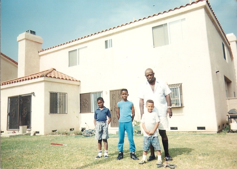 Marcus Cassel with family and friends, photo 17
