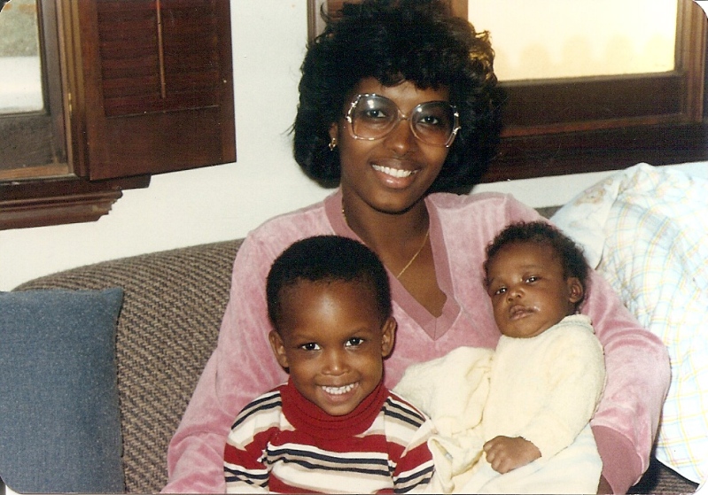 Marcus Cassel with family and friends, photo 25