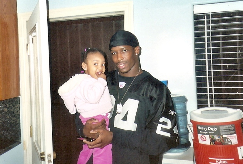 Marcus Cassel with family and friends, photo 51