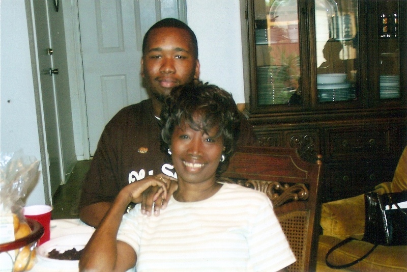 Marcus Cassel with family and friends, photo 55